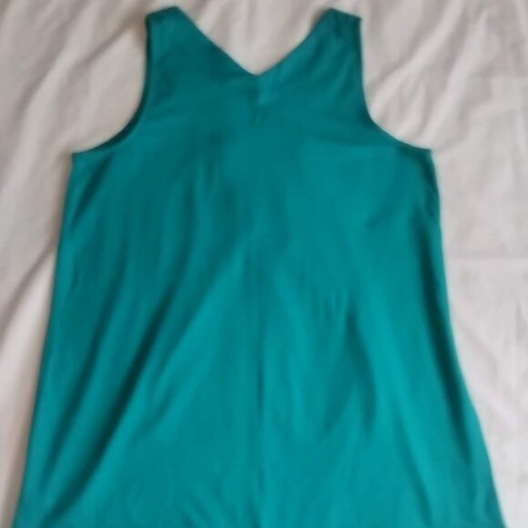 Roman's Green, sleeveless tank top, 1X, 35" long, 60% cotton, 40% polyester - Picture 6 of 10